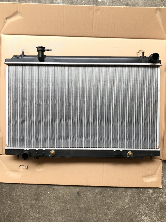 หม้อน้ำพลาสติก.OEM